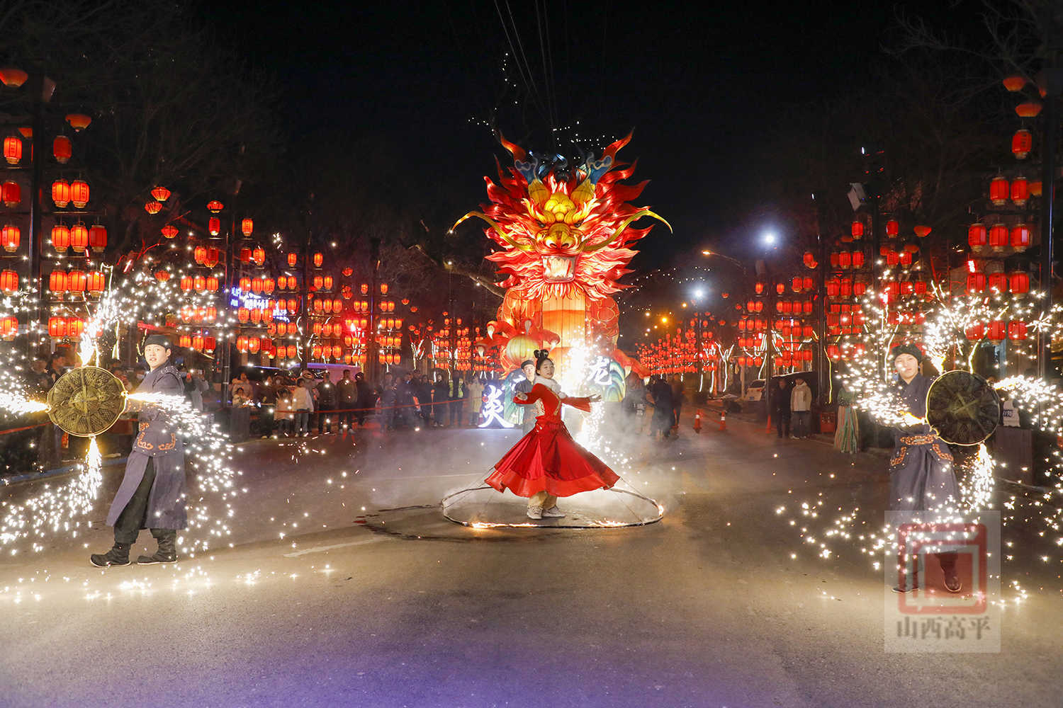 赏花灯、游古建、品年俗丨梦回长平不夜城璀璨灯火 多彩民俗 让游客乐享文化盛宴