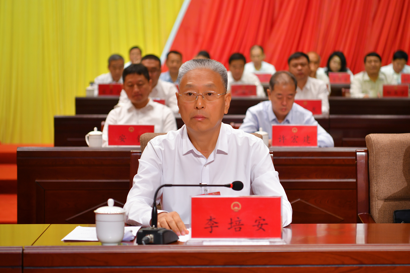 高平市第七届人民代表大会第四次会议胜利闭幕