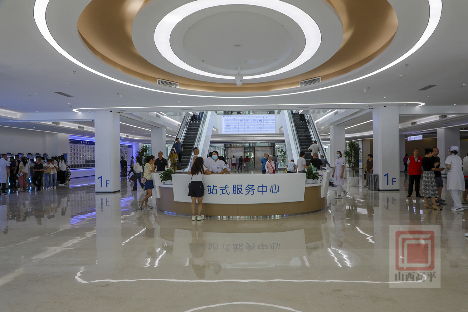 市人民医院新门诊楼投入试运行 让群众看病更舒适、更便捷