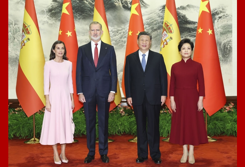 习近平会见西班牙国王费利佩六世