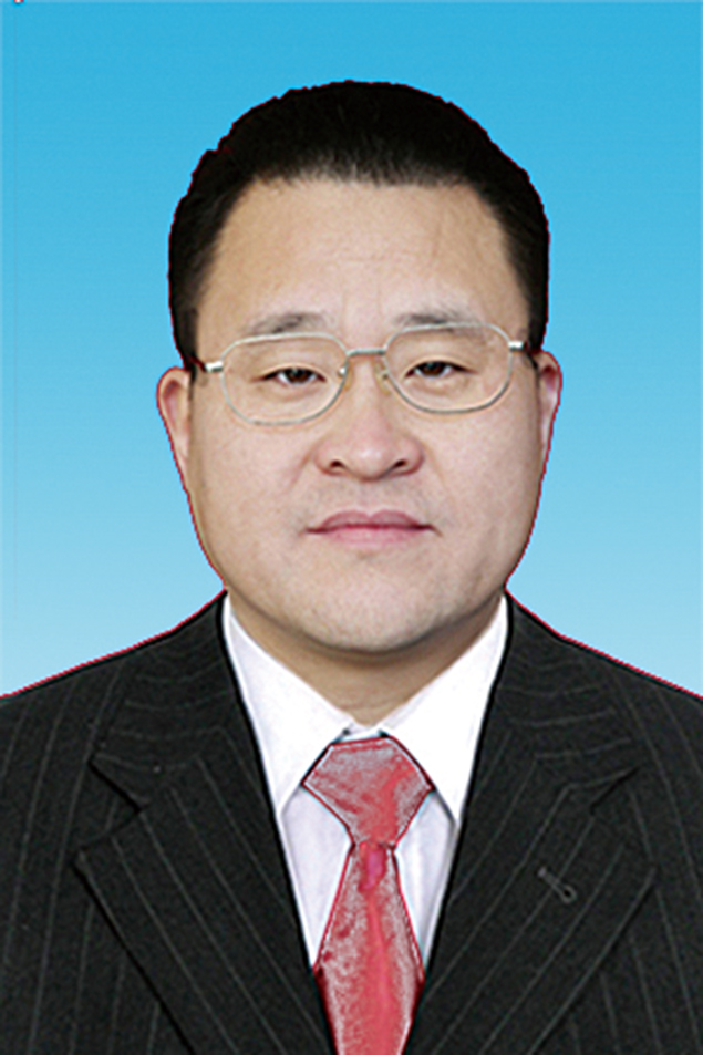 城区人民政府区长 李晓峰